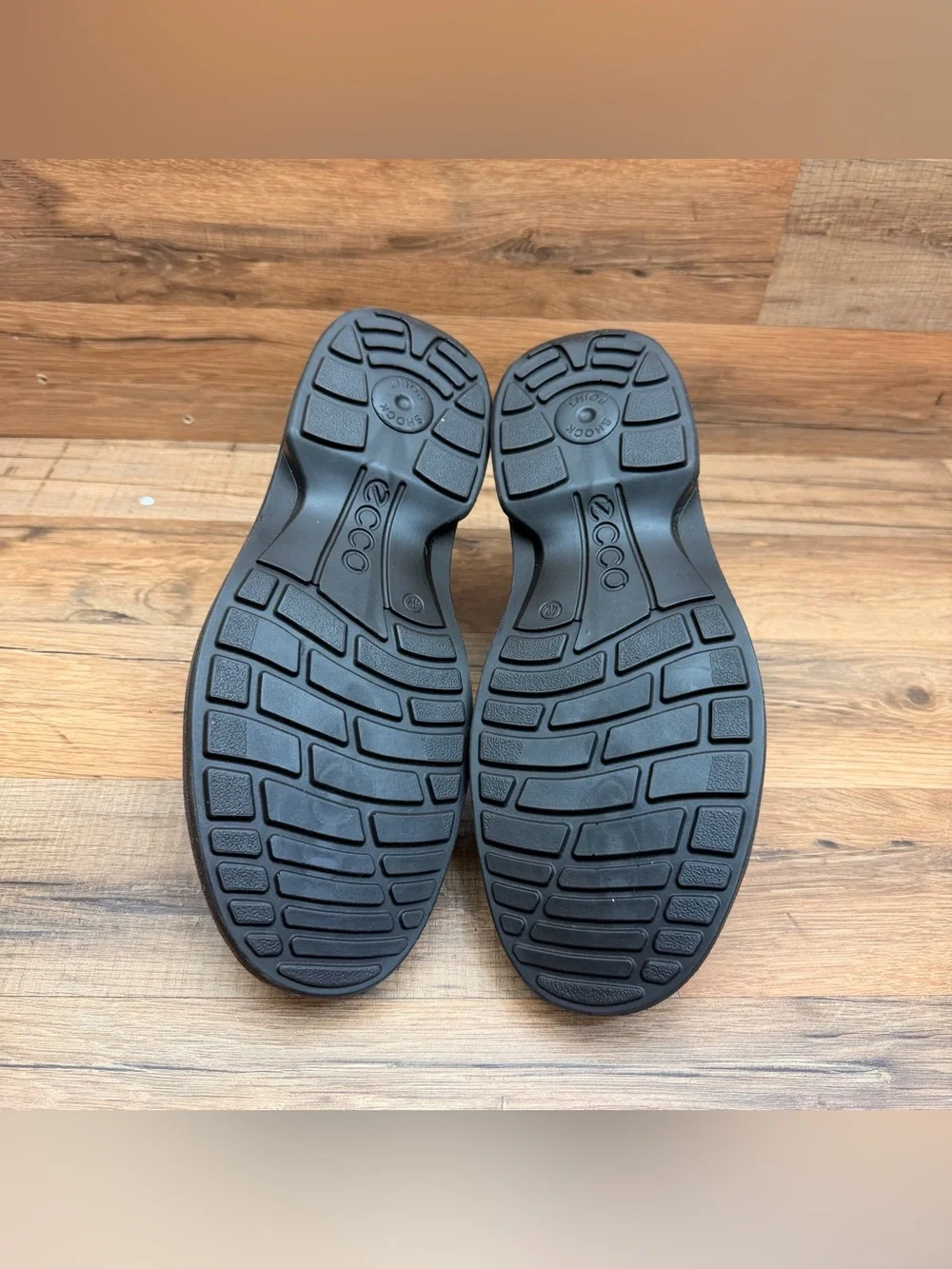 Ecco Men's size 8-8.5 Turn Tie GTX Waterproof Chukka Boots